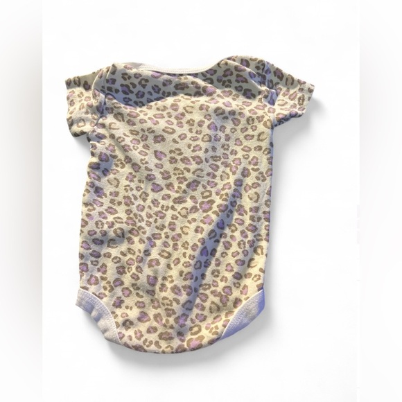 Magic Years  Adorable Kitty Leopard Bodysuit - Cream and Purple - Picture 2 of 3